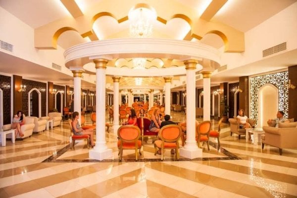 Concordia Celes Hotel