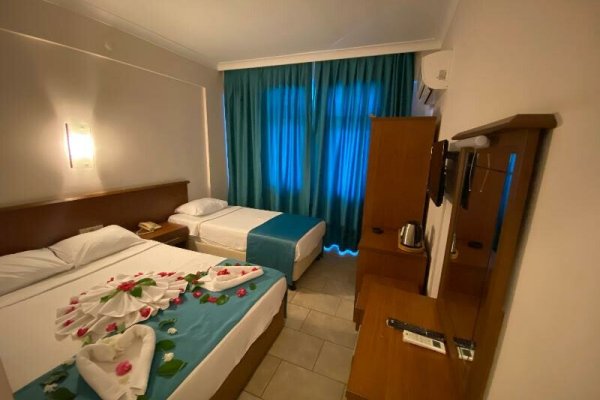 B&B Yüzbasi Beach