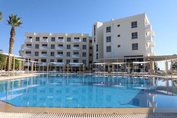 Toxotis Hotel