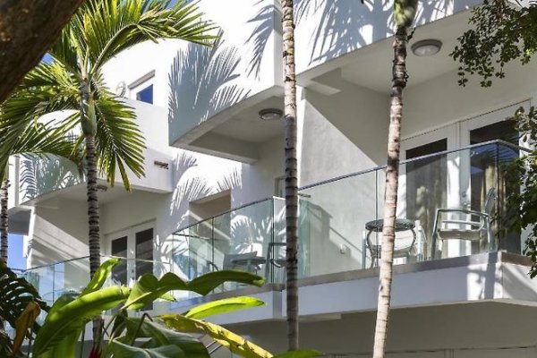 Santa Maria Suites