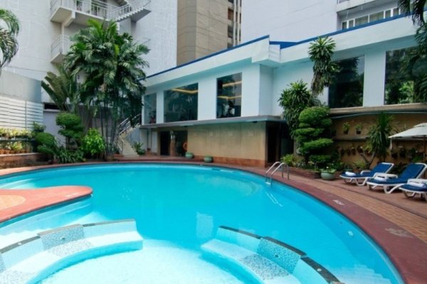 Manhattan Bangkok Hotel