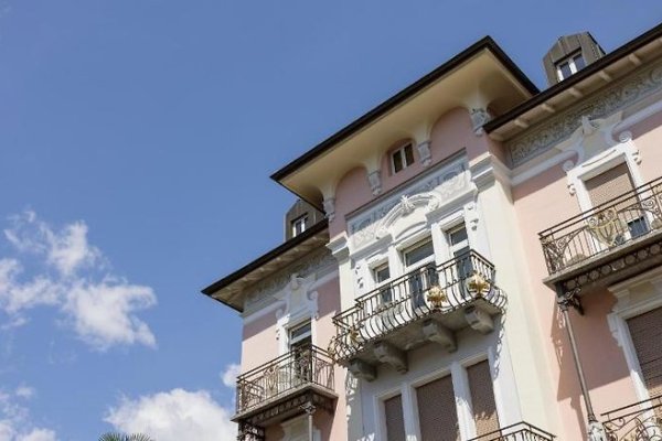 Hotel Alexandra