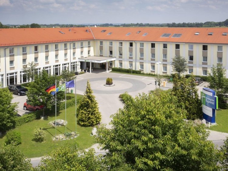 Holiday Inn Express Munich Airport