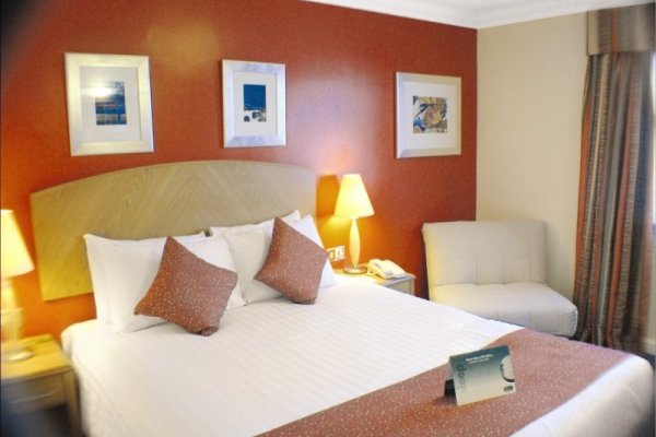 Holiday Inn Manchester West