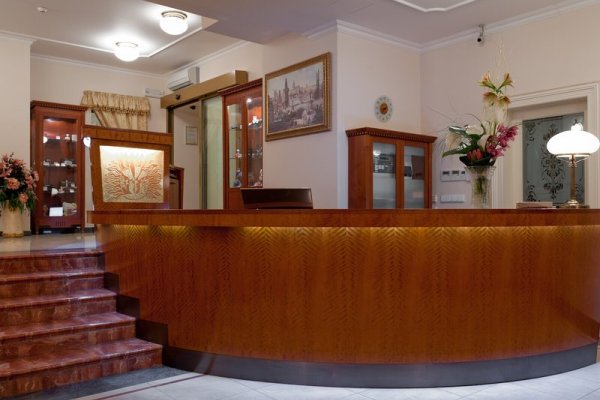 Alqush Downtown Hotel