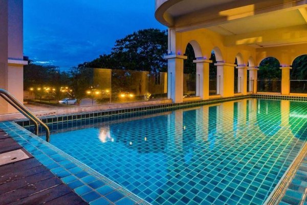 Grand Lord Boutique Hotel