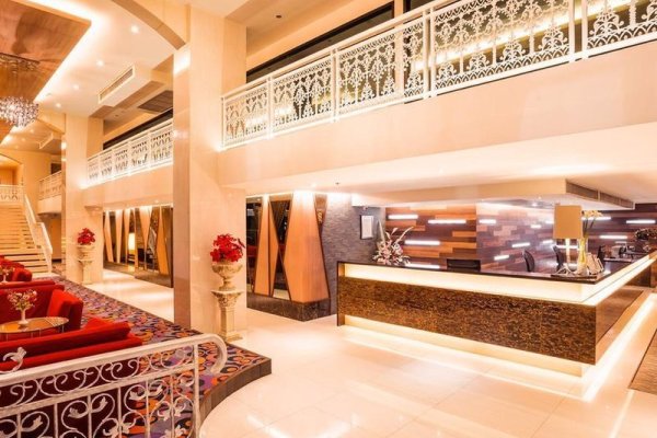 Grand Lord Boutique Hotel