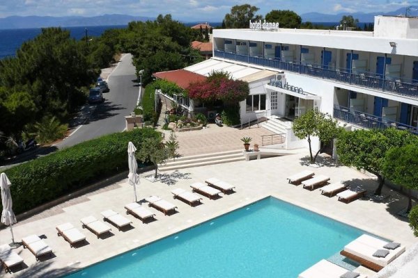 Danae Hotel