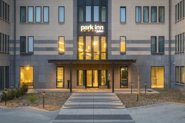 Park Inn By Radisson Brussels Airport