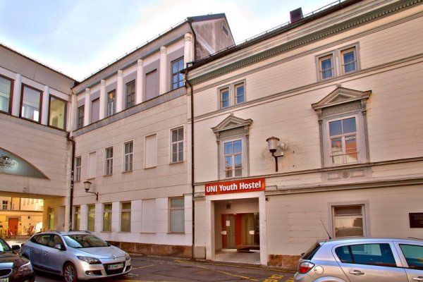 Youth Hostel Uni