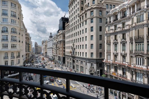 NH Collection Madrid Gran Vía