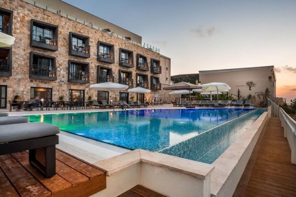 Kedem Hotel