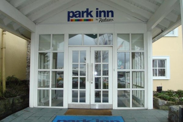 Park Inn by Radisson Shannon Airport