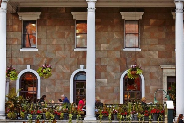 The Saratoga Hilton