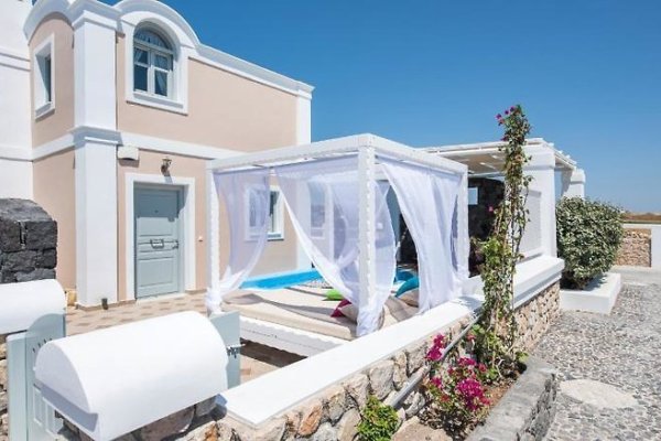 Secret Earth Santorini