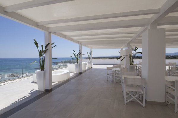 Bianco Riccio Suite Hotel