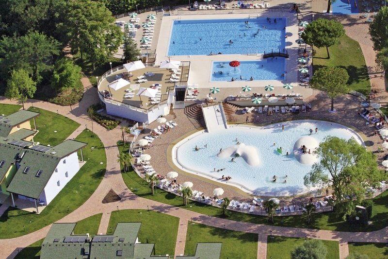 Spiaggia Romea Residence Oasi