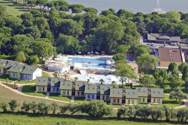 Spiaggia Romea Residence Oasi
