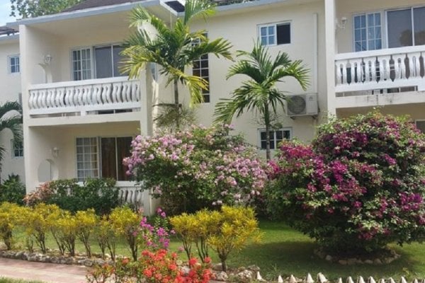 Negril FootePrints Hotel