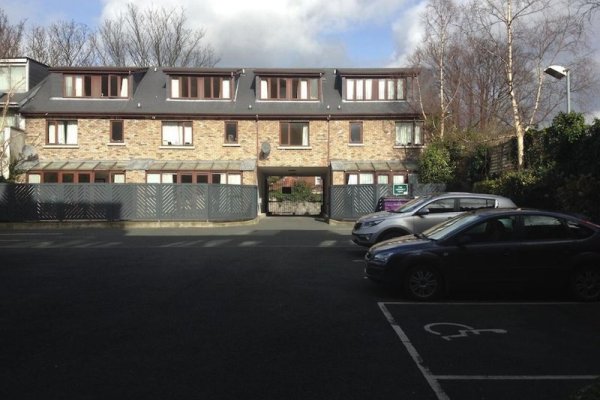 Pembroke Town House