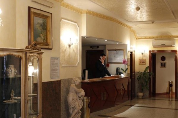 Hotel Genio