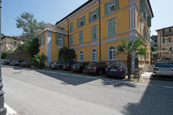 Villa Nicole