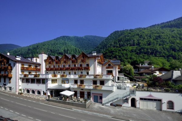 Palace Ravelli