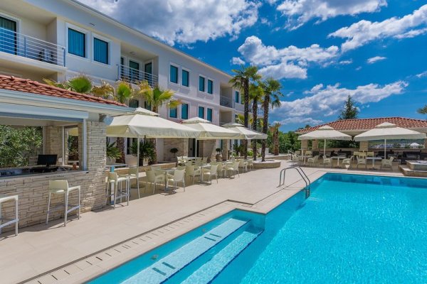Aparthotel Adeo