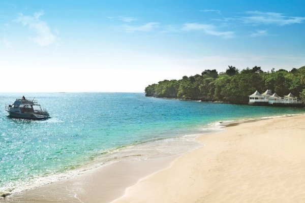 Oasis Spa Villas at Couples Tower Isle