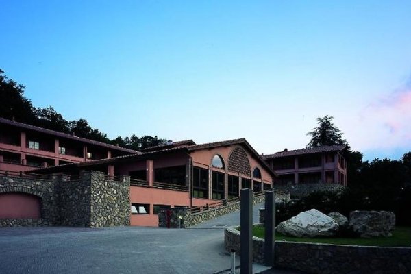 Country Meridiana