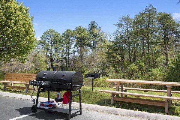 Baymont Inn & Suites Crossville