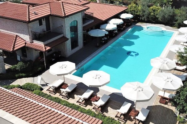 Renka Hotel & Spa