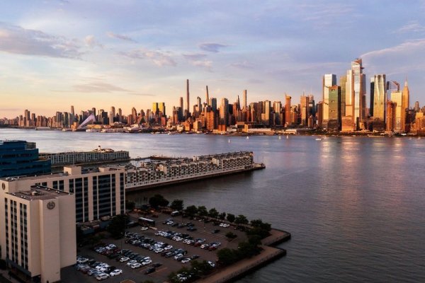 Sheraton Lincoln Harbor