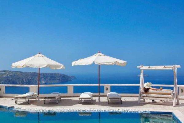 Athermi Suites