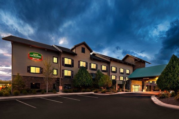 Courtyard Flagstaff