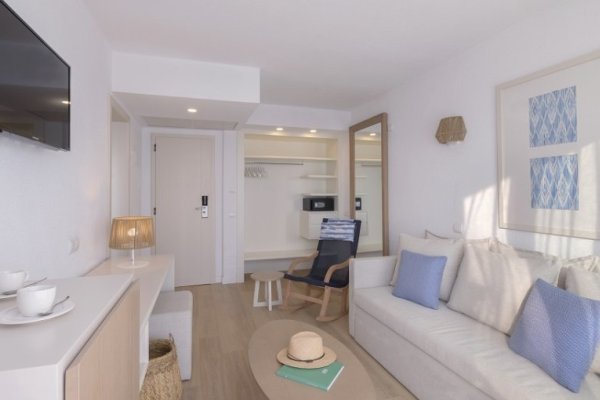 Blau Punta Reina Junior Suites