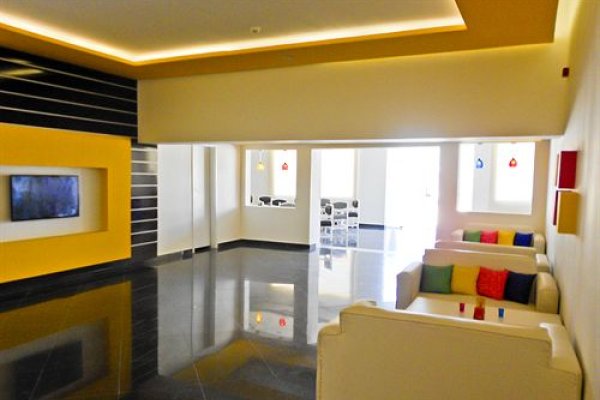 Smartline Colour Beach - Hotel