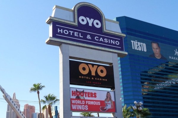 OYO Hotel & Casino Las Vegas