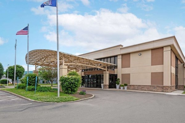Holiday Inn Elmira - Riverview