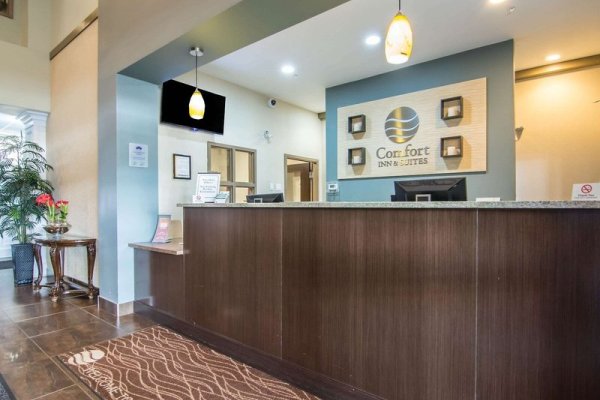 Comfort Inn & Suites Fort Saskatchewan