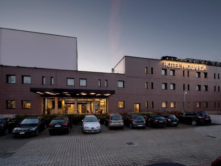 Neo Hotel