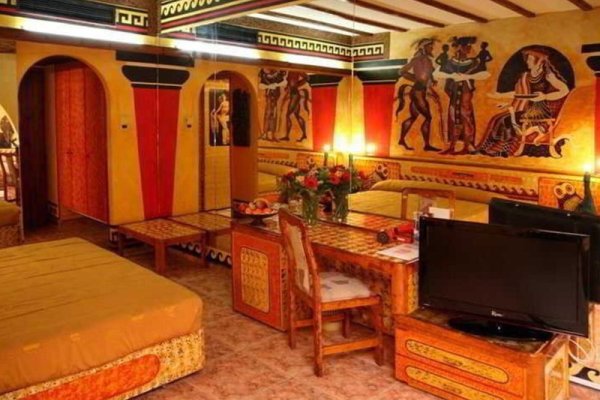 Roman Boutique Hotel