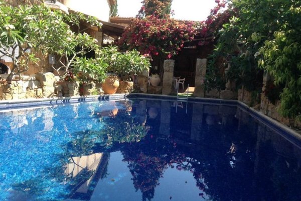 Roman Boutique Hotel
