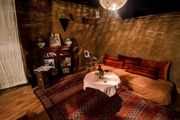 Riad Azalia