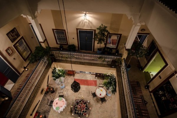 Riad Azalia