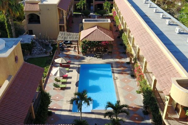 Hacienda Suites Loreto