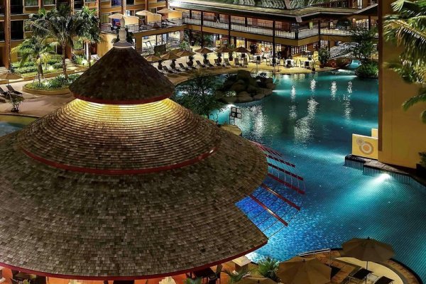 Novotel Phuket Vintage Park Resort