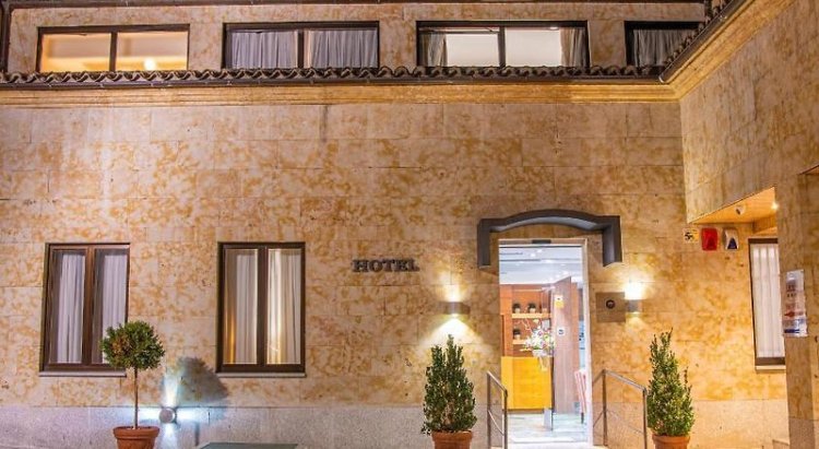 Hospedium Hotel Casino del Tormes