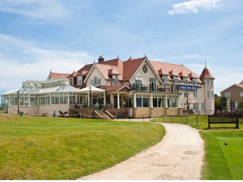 The North Shore Hotel & Golf Resort