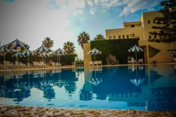 Palmyra Beach Club